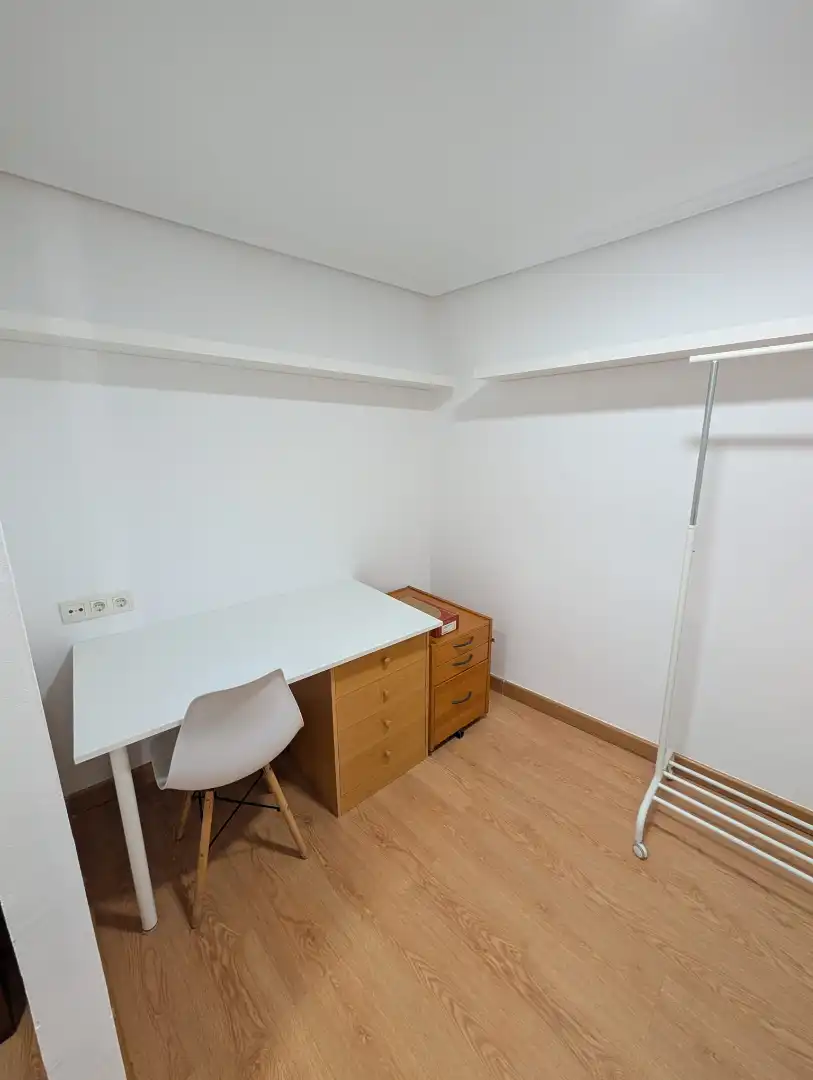 Appartamento con balcone in affitto a Calle Guevara, imagen 18