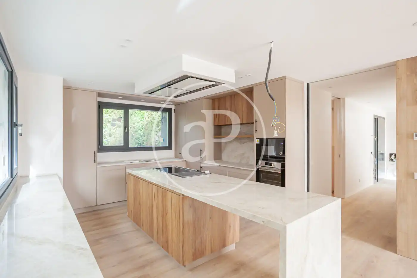 Cocina de Casa o chalet en venta en Pozuelo de Alarcón con Aire acondicionado, Calefacción y Jardín privado