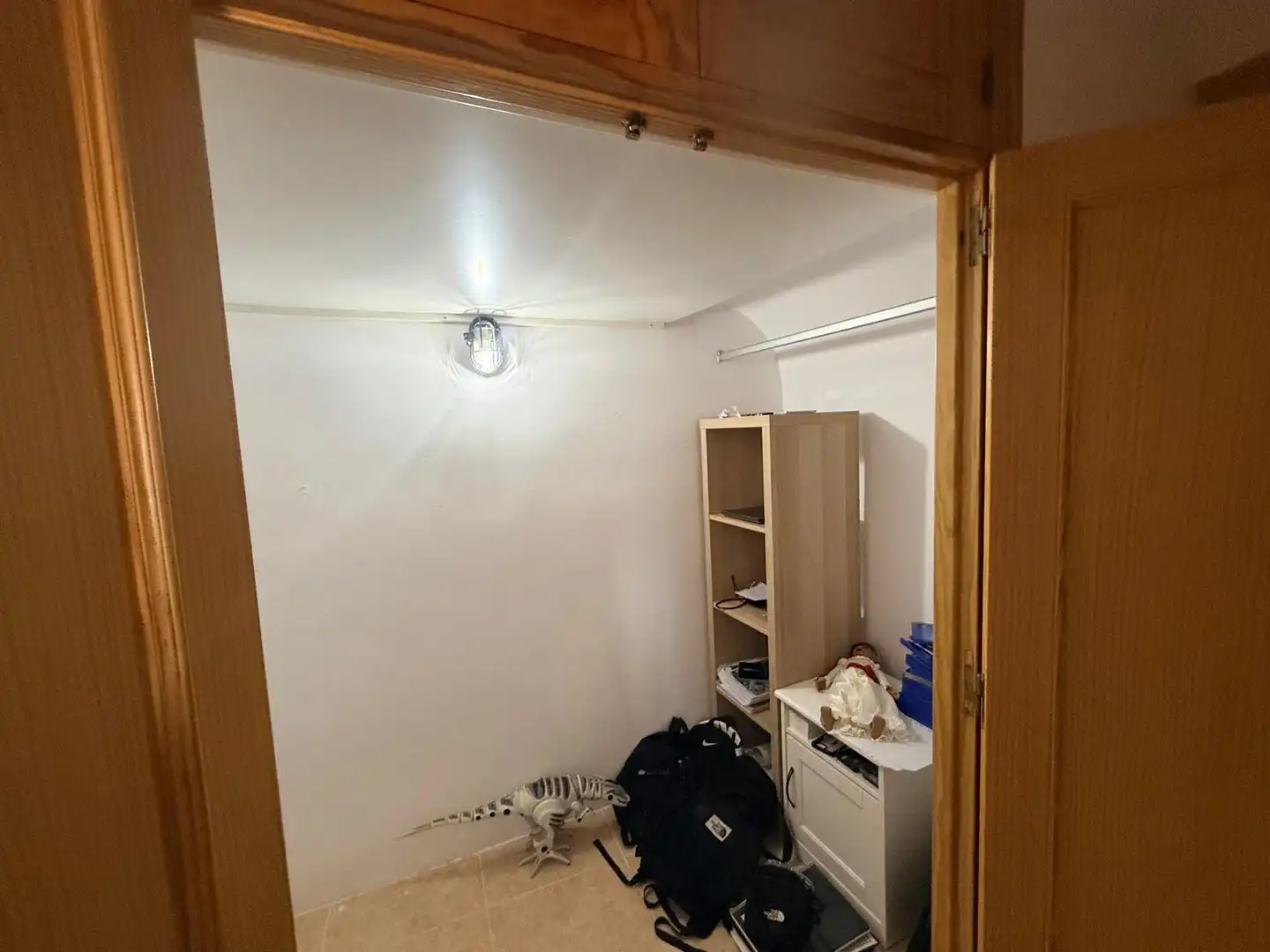 Casa aparellada amb jardí en venda a Calle QUITAPENAS, imagen 41