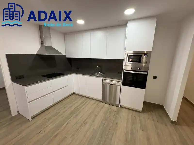 Kitchen of Ground floor for sale in Roda de Berà