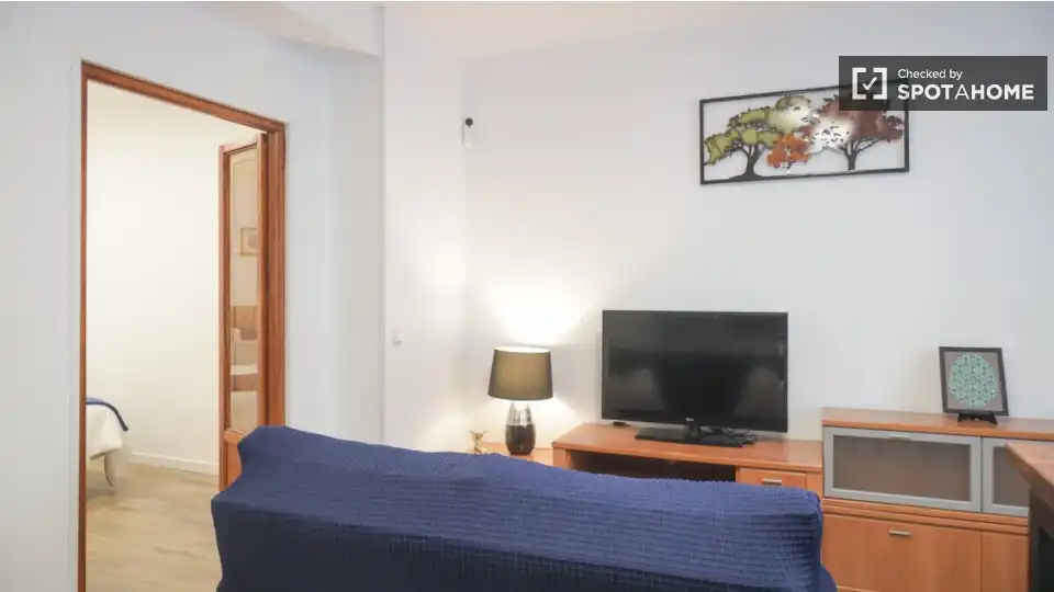Room in Palomeras Sureste