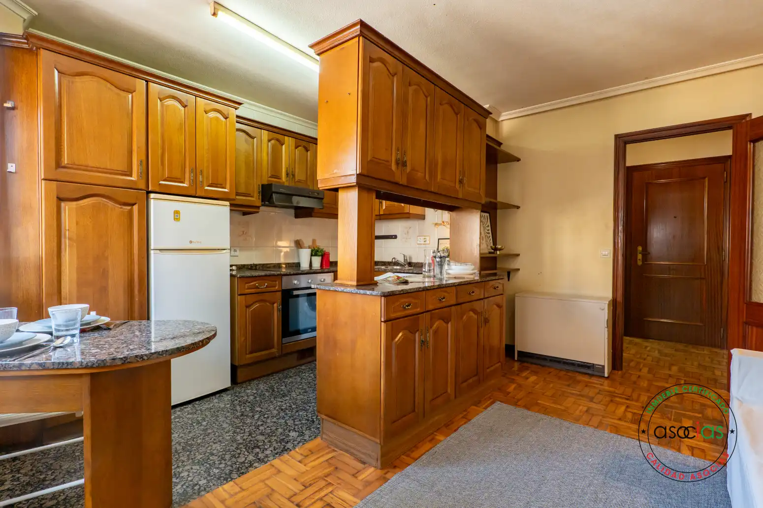 Piso con ascensor en venta en Gijón - Calle Jesus 9, imagen 3