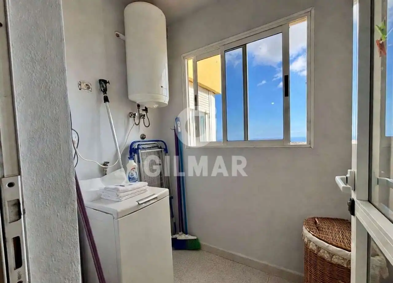 Habitación de Ático en venta en Arona con Amueblado