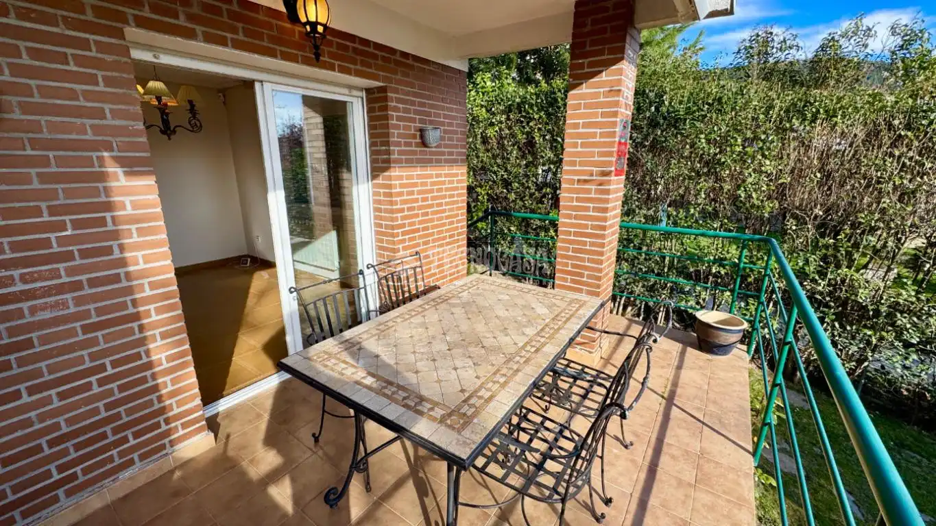 Terrace of Detached homes for sale in Moralzarzal  with Heating, Terrace and Community pool