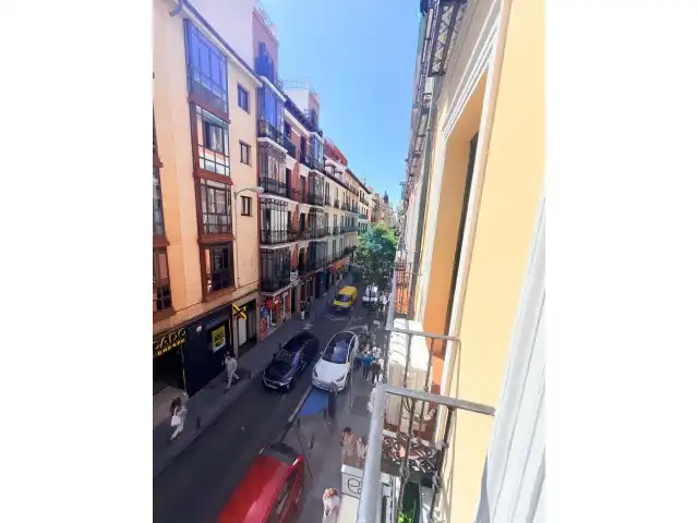 Außenansicht von Wohnung zum Verkauf in Madrid mit Klimaanlage, Heizung und Parkett