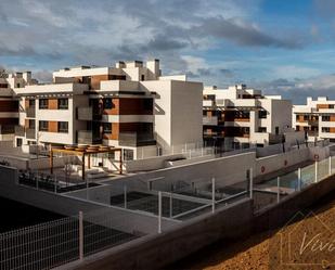 Vista exterior de Dúplex de lloguer en Boadilla del Monte amb Aire condicionat, Calefacció i Piscina comunitària