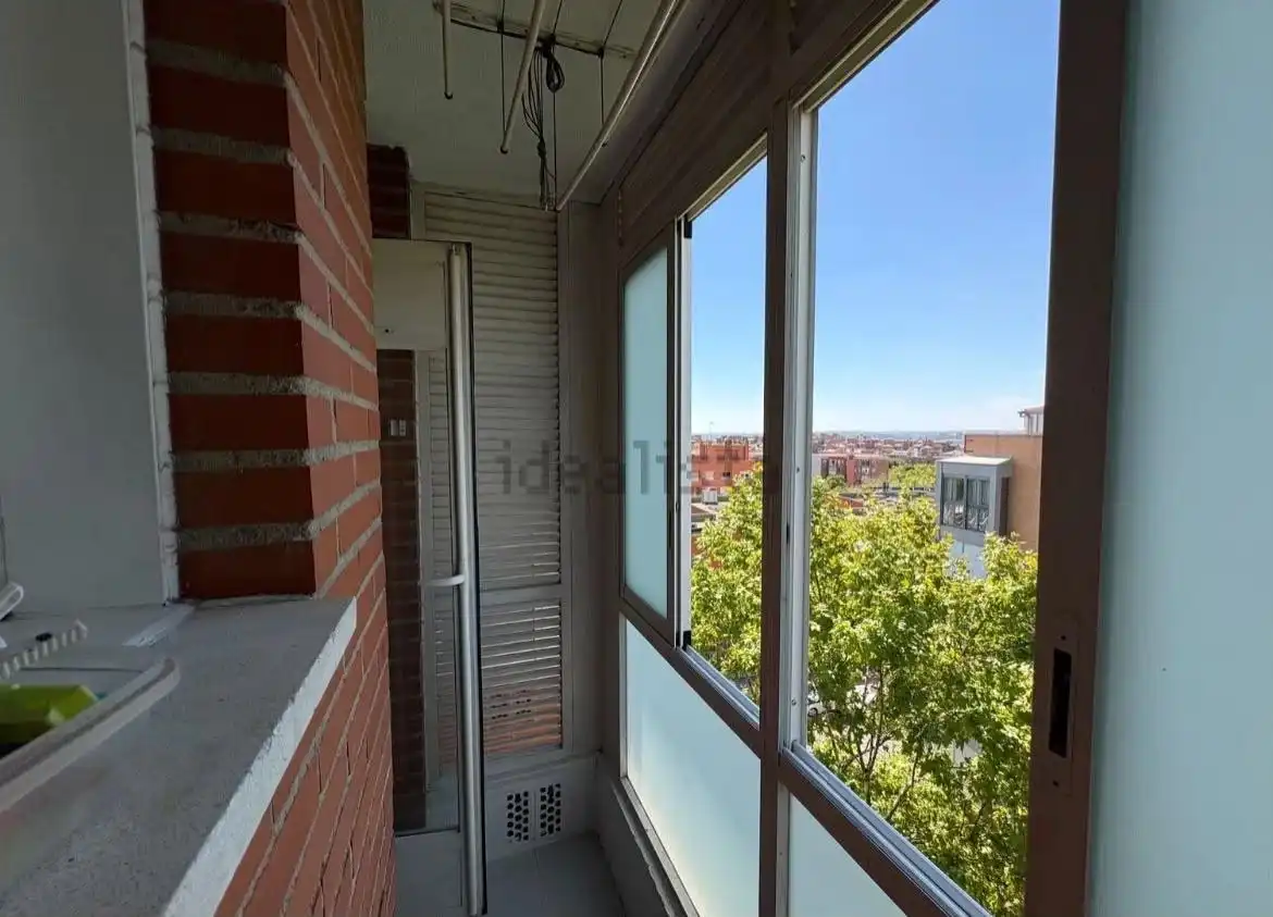 Terraza de Piso de alquiler en Madrid con Aire acondicionado y Balcón