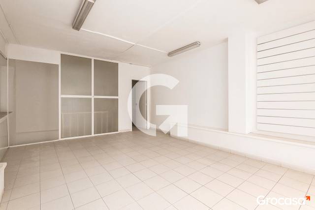 Local comercial en Venta en CL SIGÜENZA en El Carmel