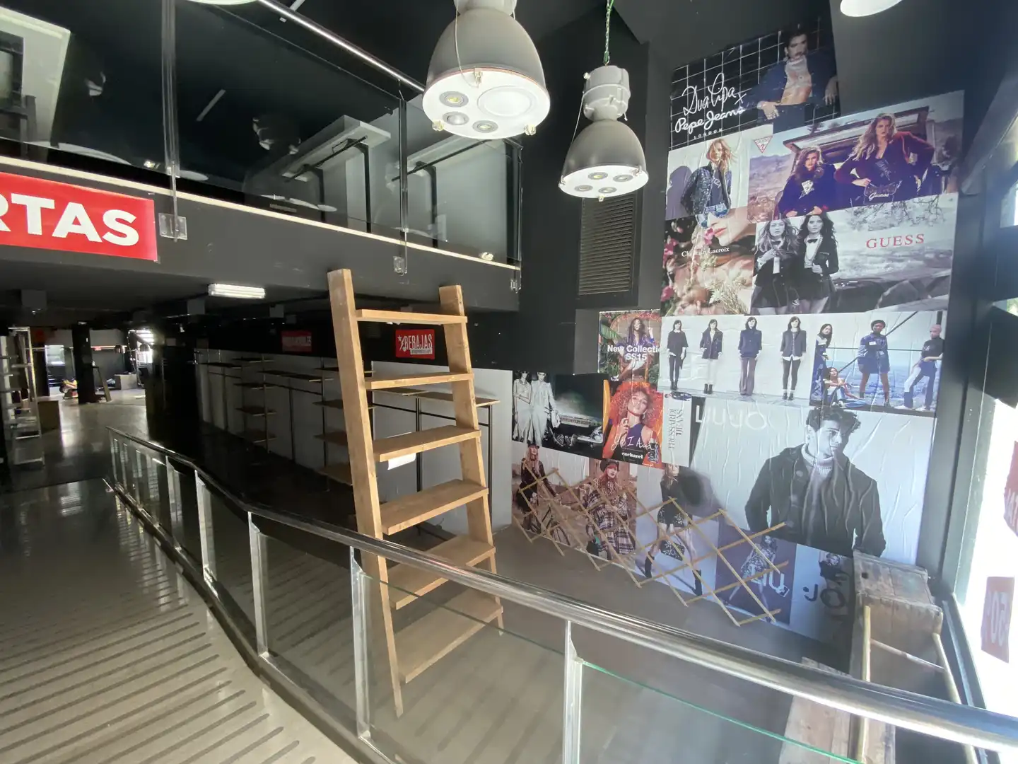 Local comercial en alquiler en Carrer de Valldoreix, imagen 4