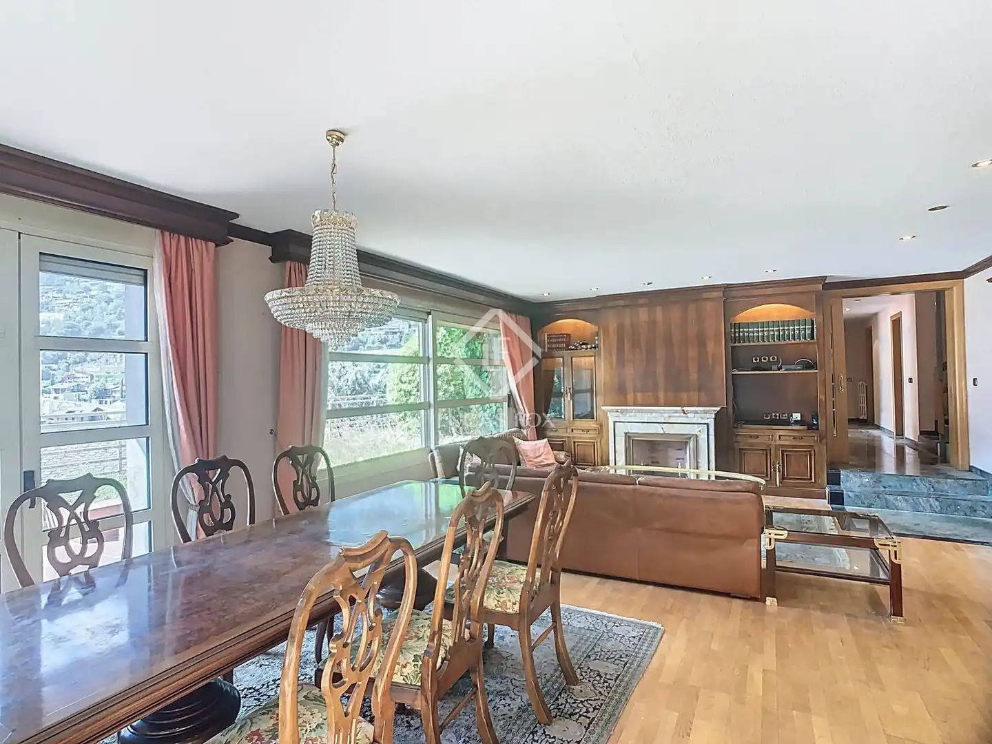 Comedor de Casa o chalet en venta en Escaldes – Engordany con Calefacción, Jardín privado y Parquet