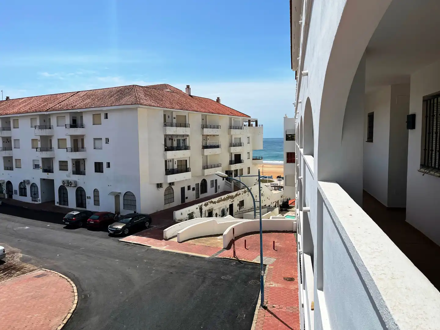 Vista exterior de Piso en venta en Almonte con Amueblado, Lavadora y Microondas