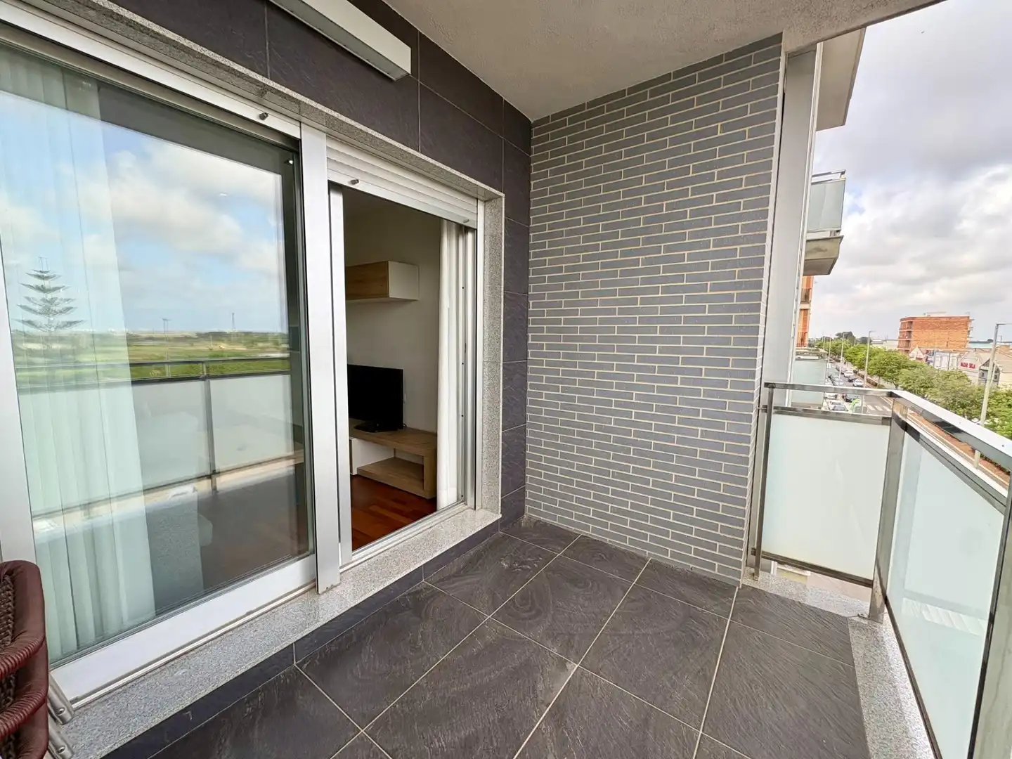 Terrasse von Wohnung zur Miete in Silla mit Möbliert und Balkon