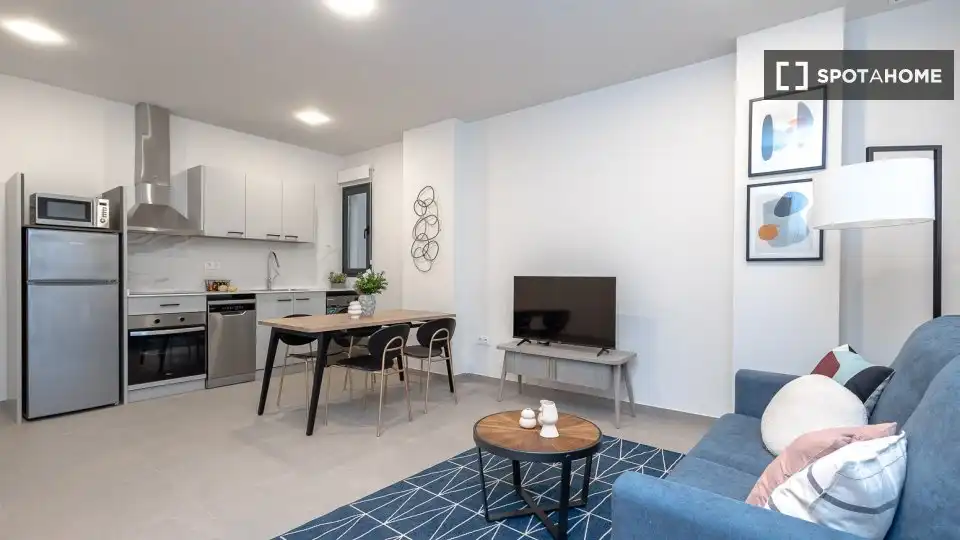 Flat with terrace to rent in L'Olivereta