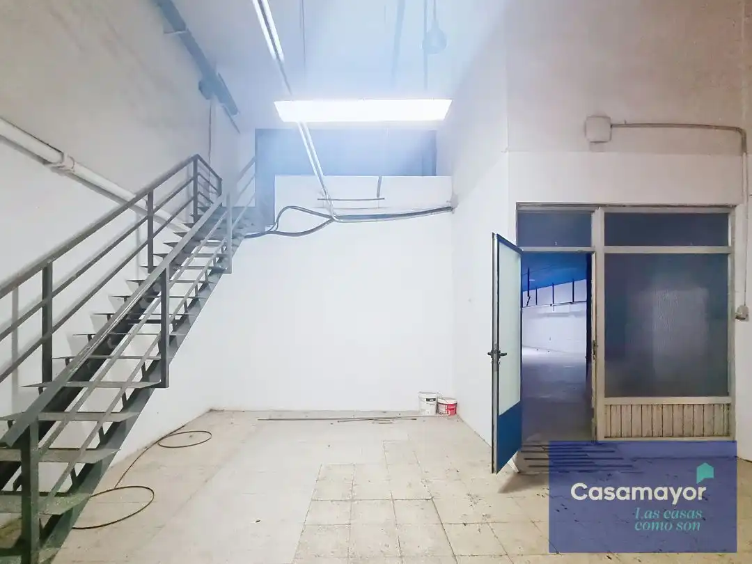 Local comercial de lloguer a Carrer Pintor Gisbert, imagen 10