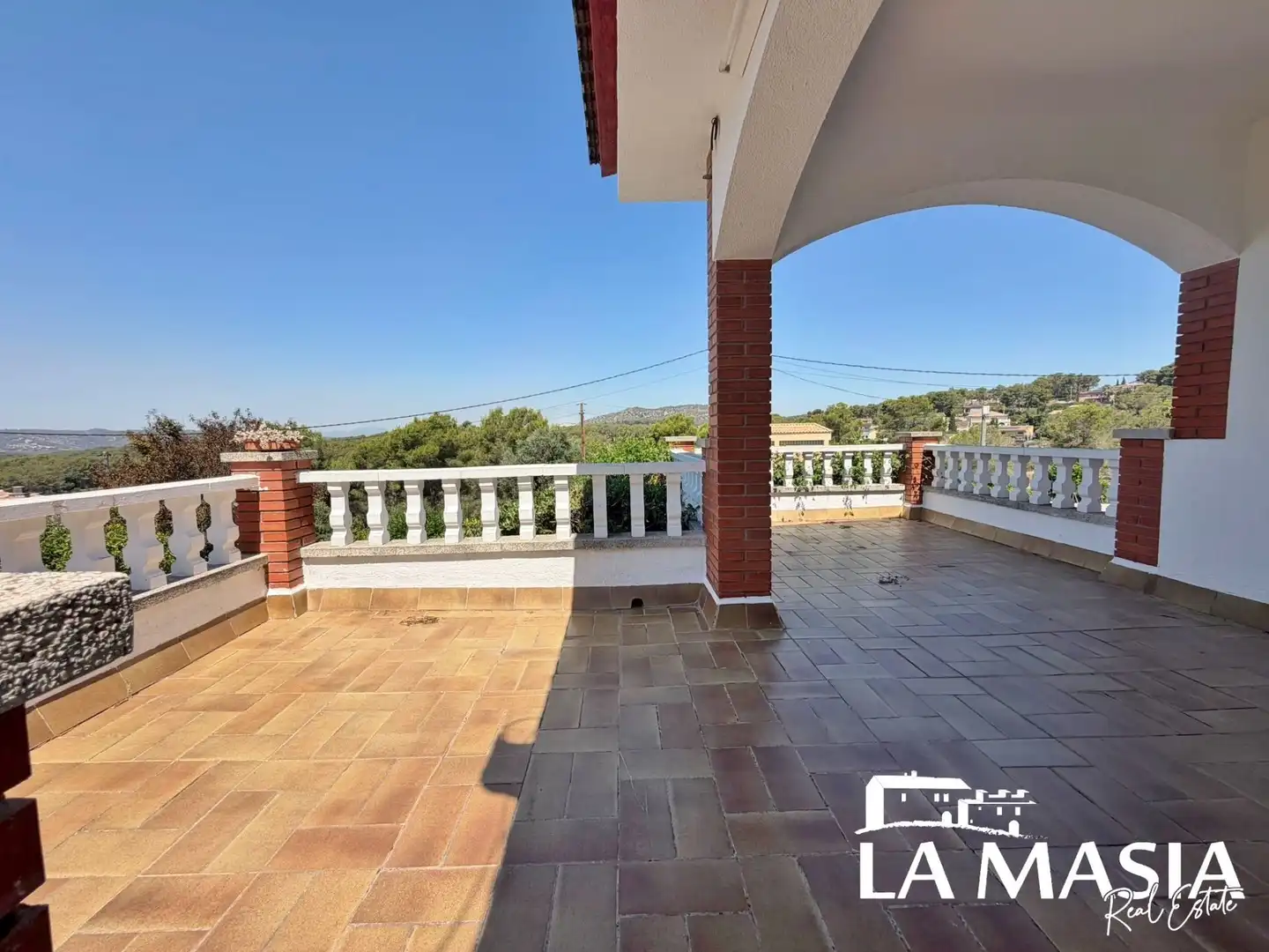 Terrassa de Casa o xalet en venda en Olivella amb Calefacció, Jardí privat i Terrassa