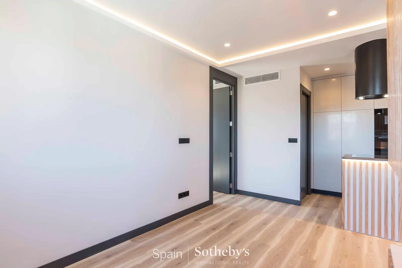Apartamento en venta en Madrid con Aire acondicionado, Calefacción y Piscina