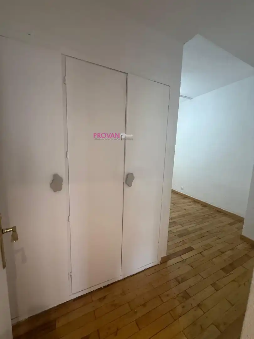 Wohnung zur Miete in Madrid mit Klimaanlage, Heizung und Parkett