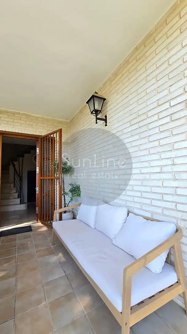 House with pool for sale in Carrer Font de la Carrasquera, imagen 17