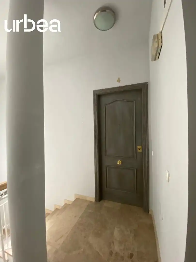 Ático de alquiler en Málaga con Terraza, Amueblado y Balcón