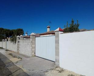 Exterior view of House or chalet for sale in Chiclana de la Frontera