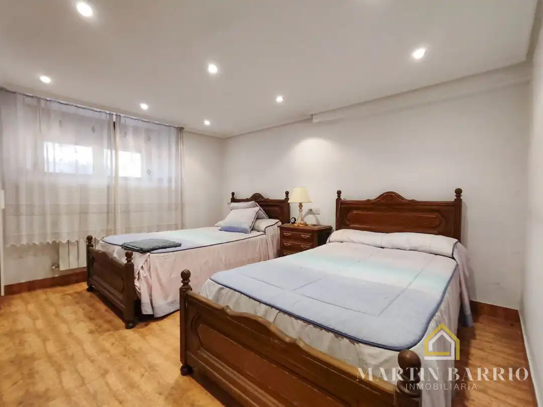 Bedroom of Houses for sale in Muskiz  with Private garden, Storage room and Balcony