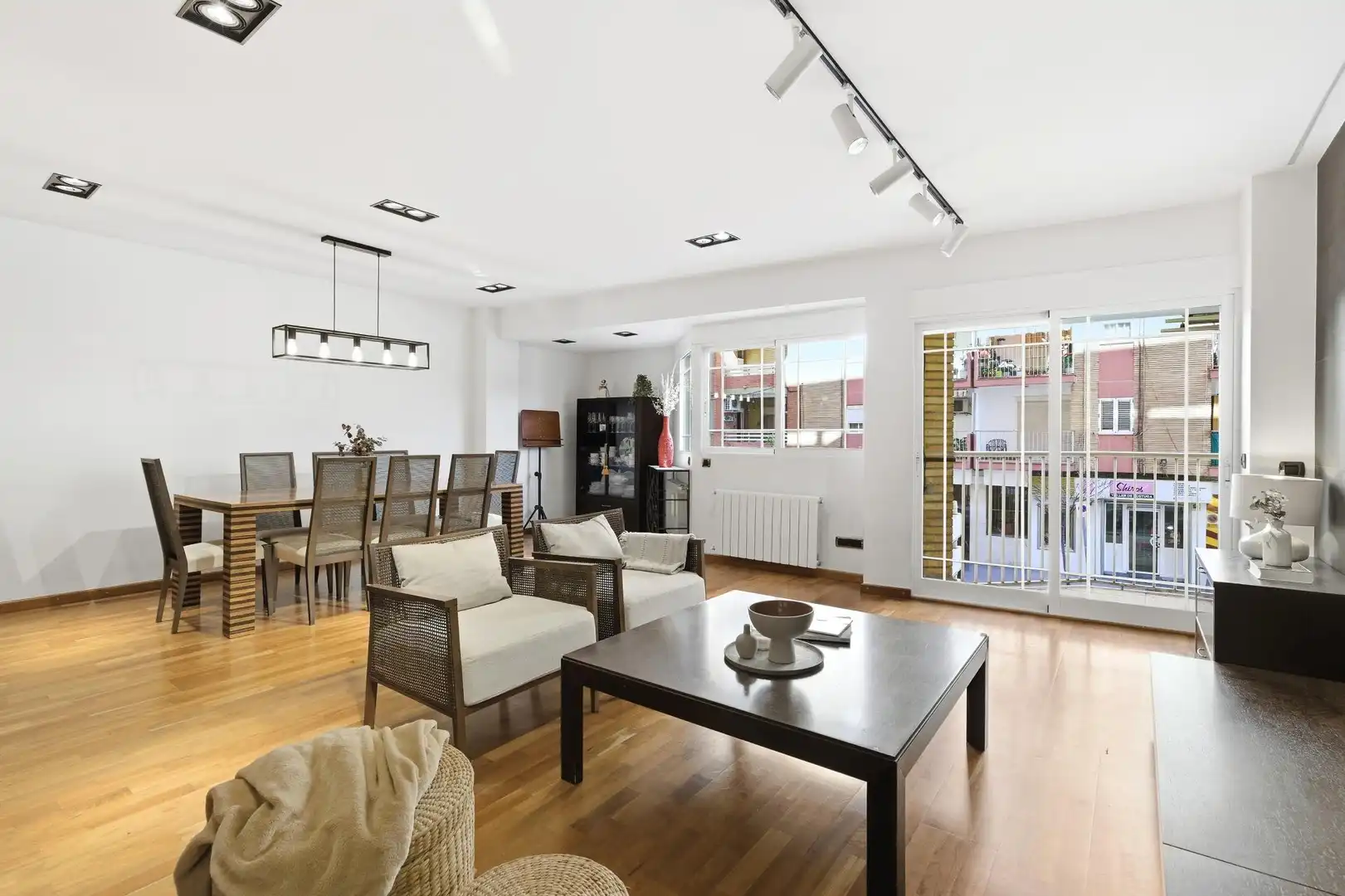Sala de estar de Piso en venta en Sagunto / Sagunt con Aire acondicionado, Calefacción y Parquet