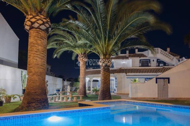 Casa-chalet en Venta en Conil