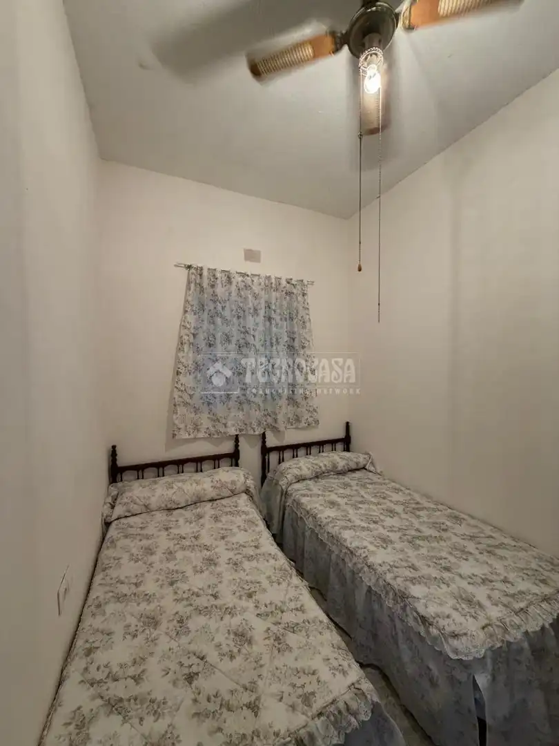 Schlafzimmer von Country house zum Verkauf in Utrera mit Klimaanlage und Heizung