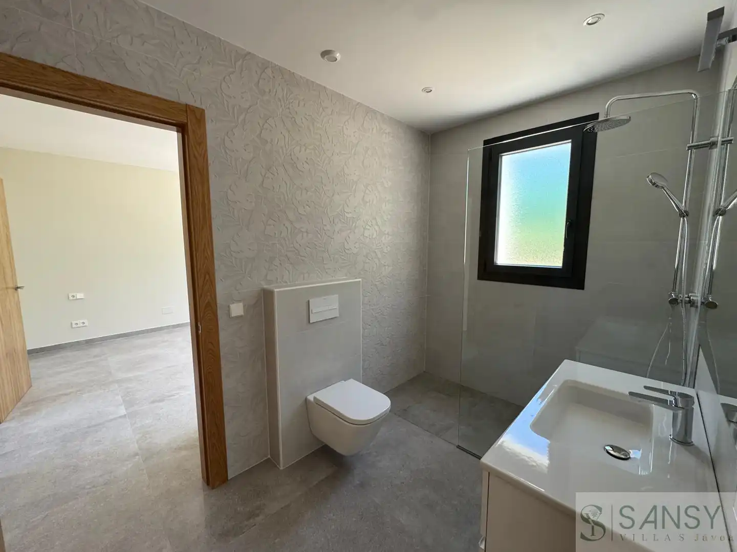 Bathroom of Houses for sale in Jávea / Xàbia  with Air Conditioner, Heating and Storage room