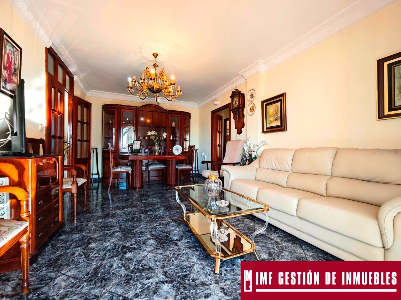 Sala d'estar de Pis en venda en Vélez-Málaga amb Terrassa