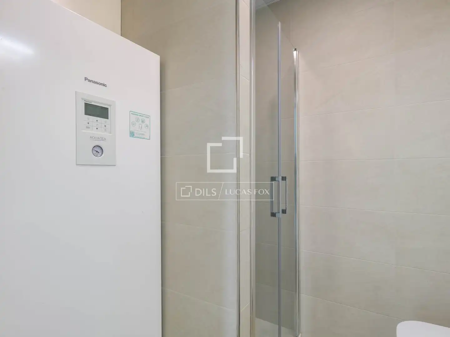 Baño de Piso en venta en Málaga con Aire acondicionado, Calefacción y Terraza