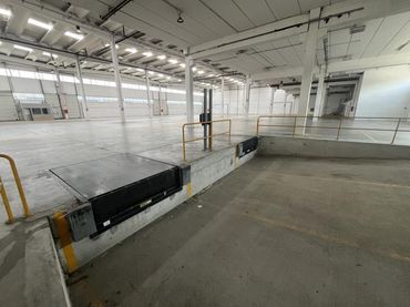 Nau industrial de lloguer a Llinars del Vallès