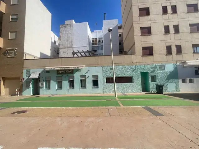 Local comercial en traspaso en Puerto de Sagunto