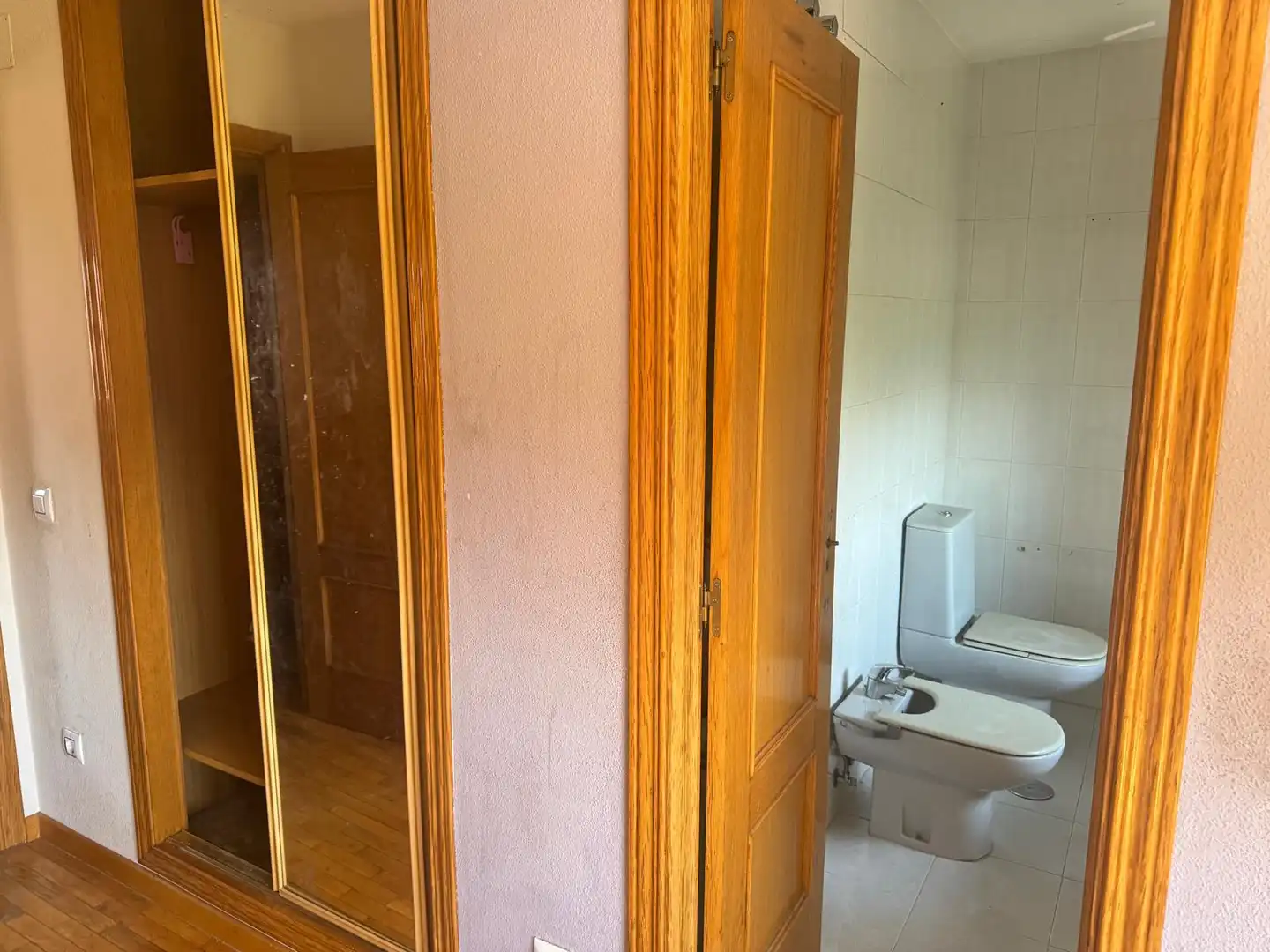 Bathroom of Detached homes for sale in Sariegos  with Heating, Private garden and Community pool