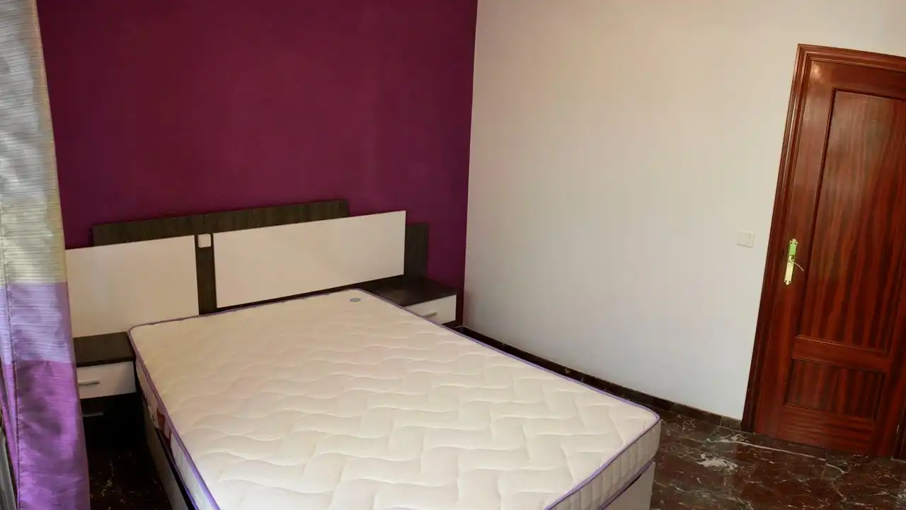Bedroom of Apartments for rent in Zaragoza  with Heating, Terrace and Furnished