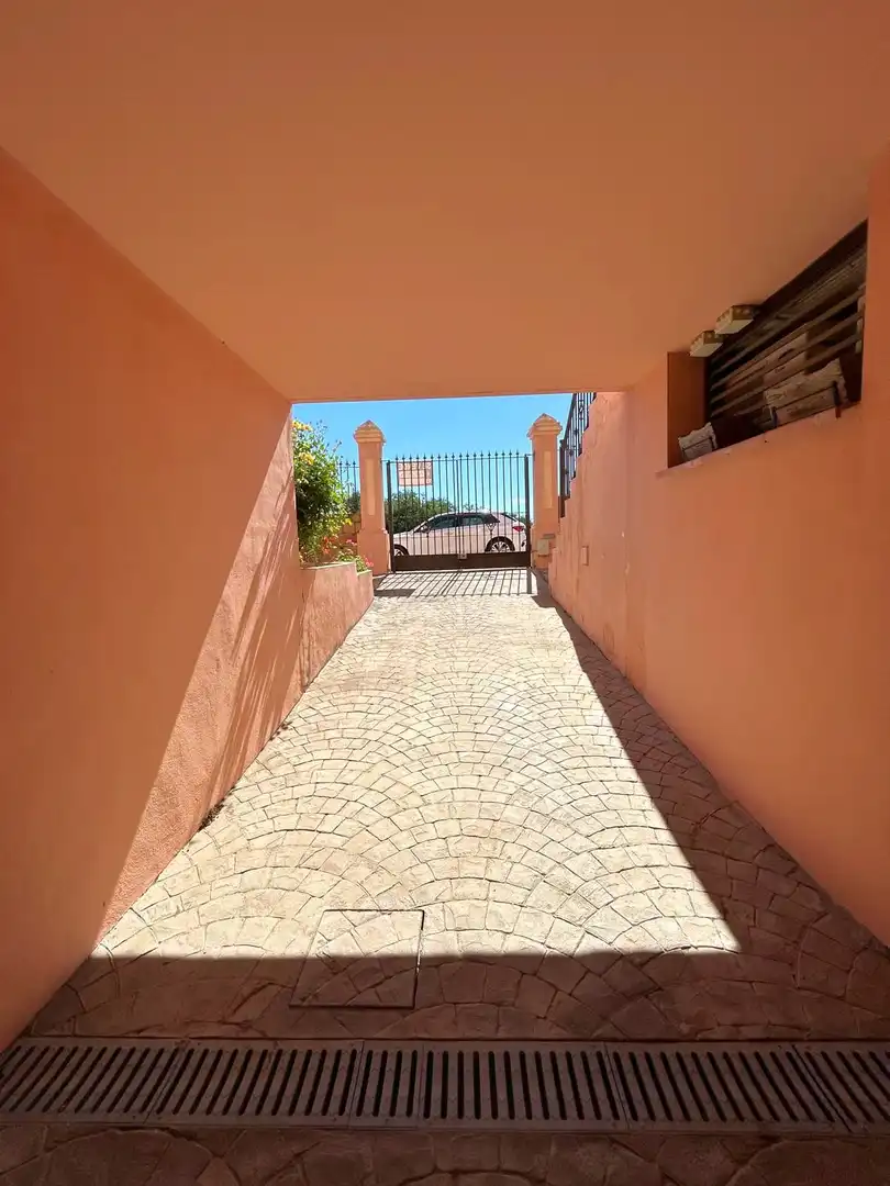 Casa adosada en venda en Estepona amb Aire condicionat, Calefacció i Terrassa