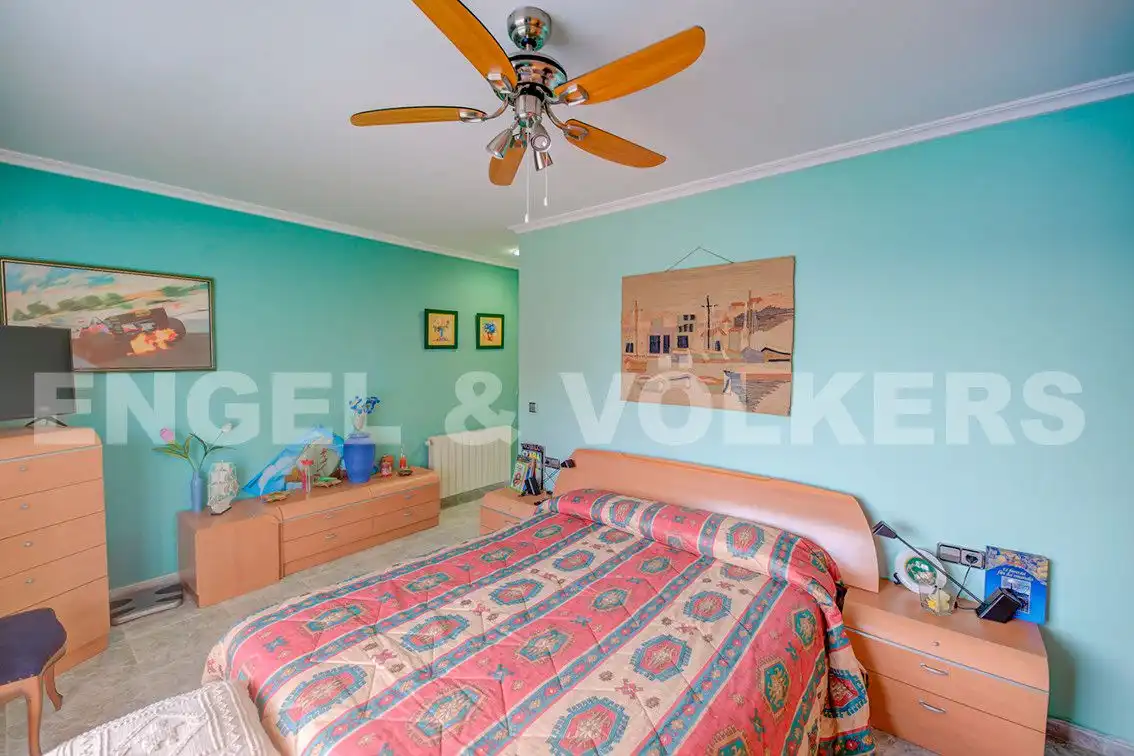 Bedroom of Houses for sale in El Campello  with Air Conditioner, Private garden and Terrace