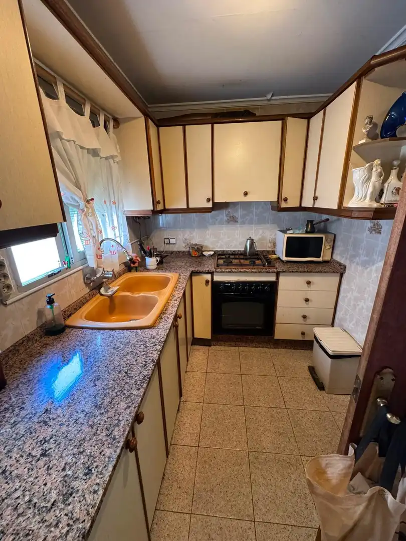 Cocina de Piso en venta en Torrent con Amueblado y Balcón
