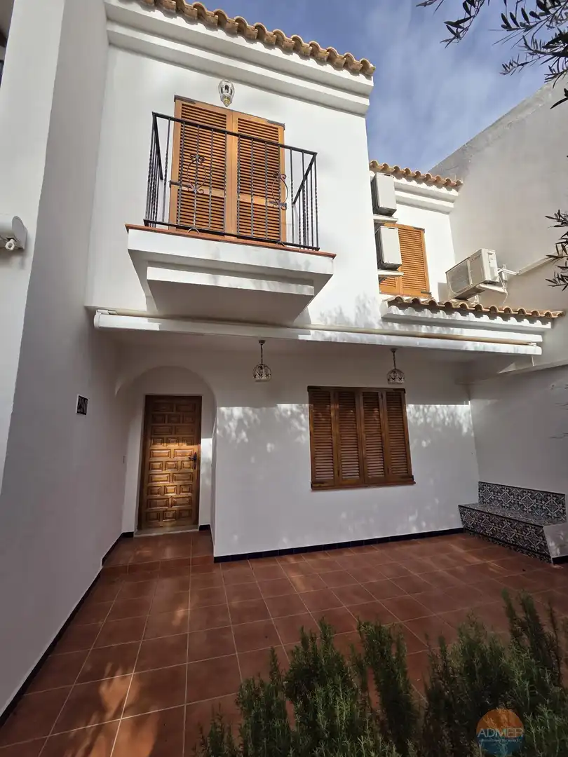 Apartament amb piscina en venda a Veneziola