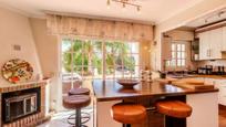 Kitchen of House or chalet for sale in Marbella  with Air Conditioner, Terrace and Swimming Pool