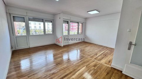 Photo 2 of Premises for rent in Centro, Castro-Urdiales