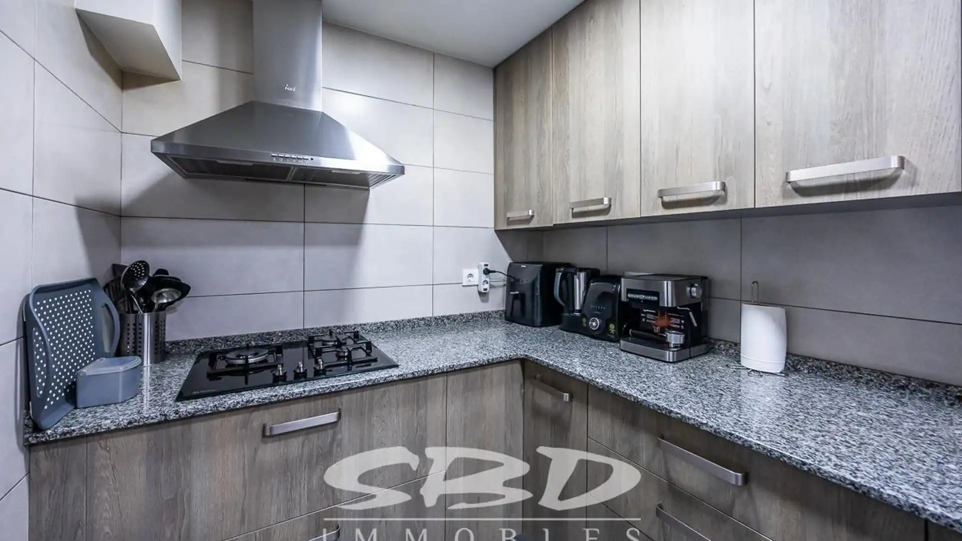 Kitchen of Flat for sale in Sabadell  with Air Conditioner