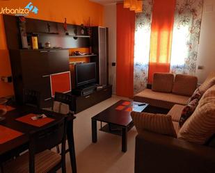 Living room of Single-family semi-detached for sale in La Albuera  with Terrace, Storage room and Balcony