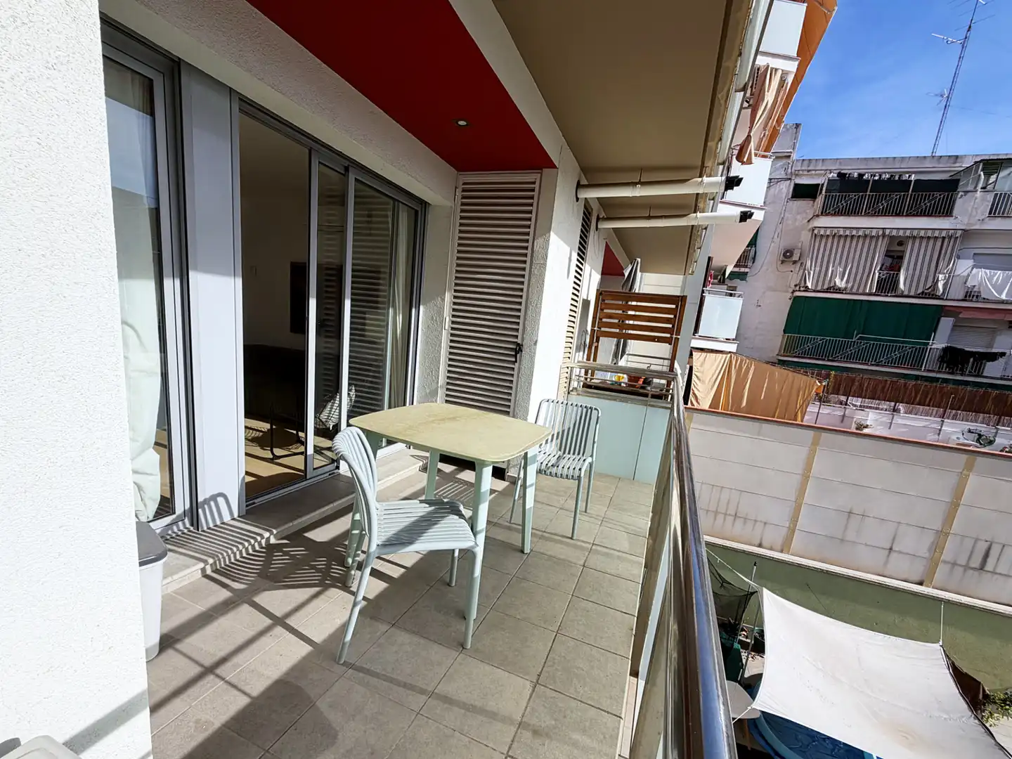 Flat with terrace for sale in Carrer del Bruc, imagen 2