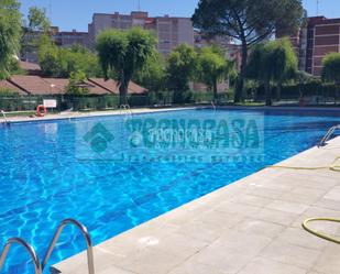 Swimming pool of Flat for sale in Fuenlabrada  with Heating