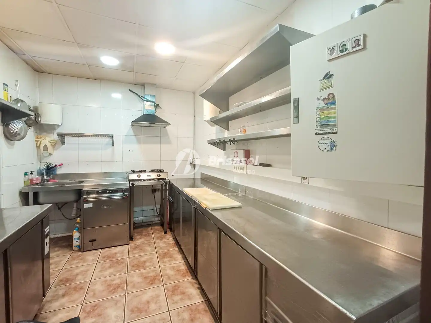 Kitchen of Commercial properties for rent in Reus