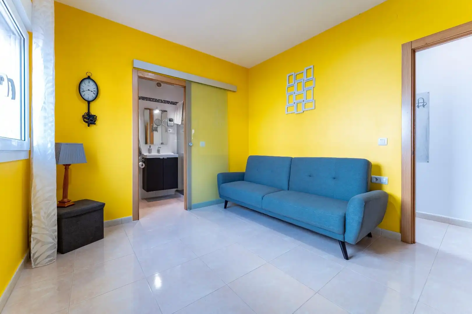 Sala de estar de Casa o chalet en venta en Vélez-Málaga con Piscina comunitaria