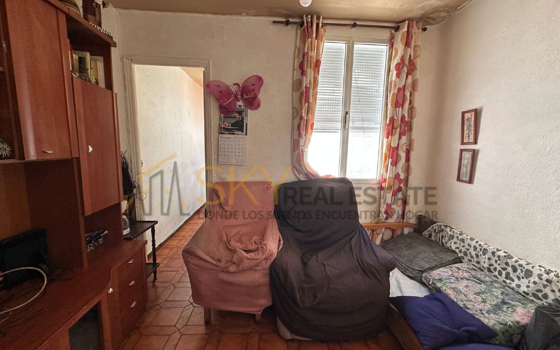 Sala de estar de Piso en venta en  Madrid Capital con Amueblado