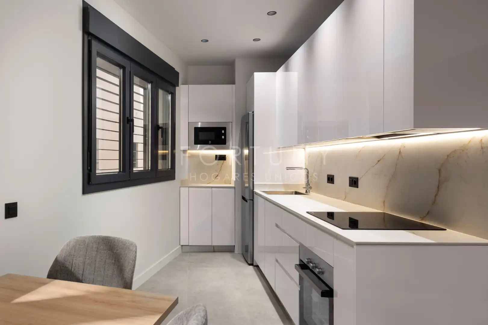 Cocina de Estudio en venta en Málaga con Aire acondicionado y Amueblado