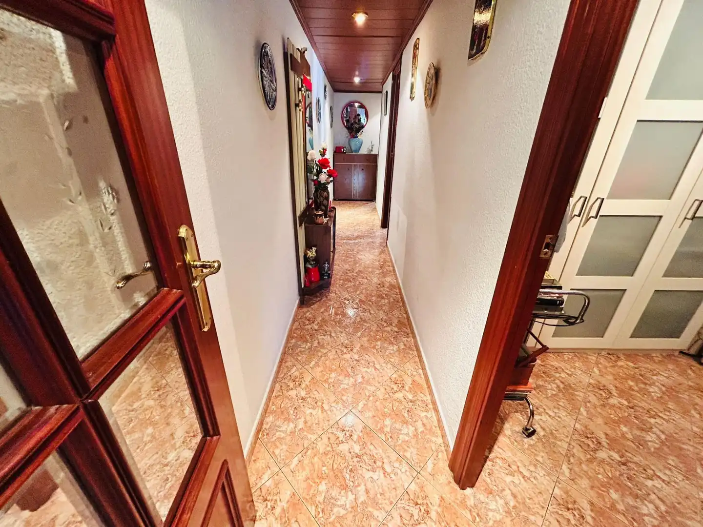 Piso en venta en L'Hospitalet de Llobregat con Amueblado y Balcón